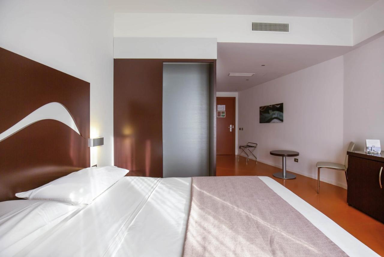 Hotel Poseidon Torre del Greco Dış mekan fotoğraf