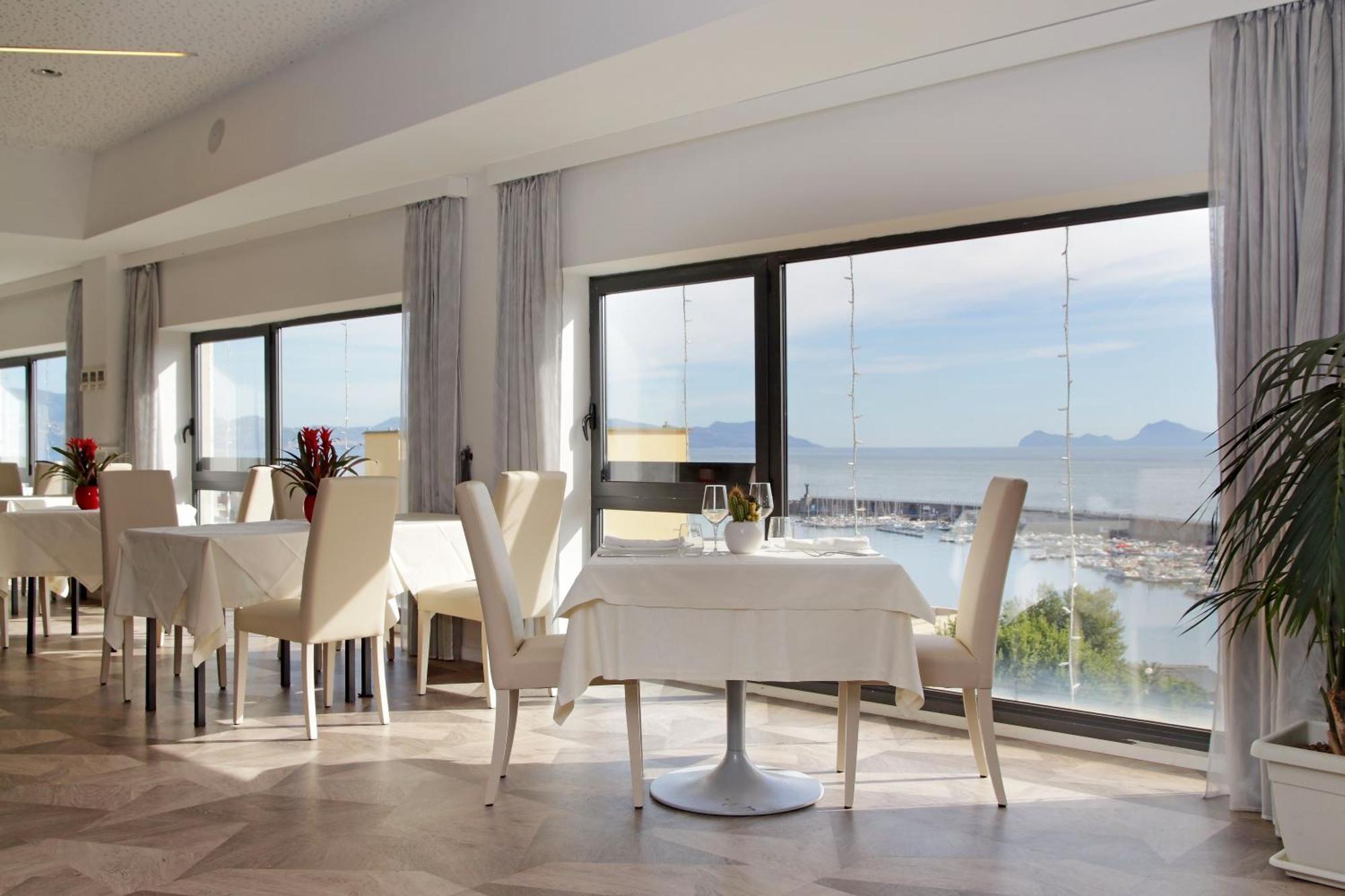 Hotel Poseidon Torre del Greco Dış mekan fotoğraf