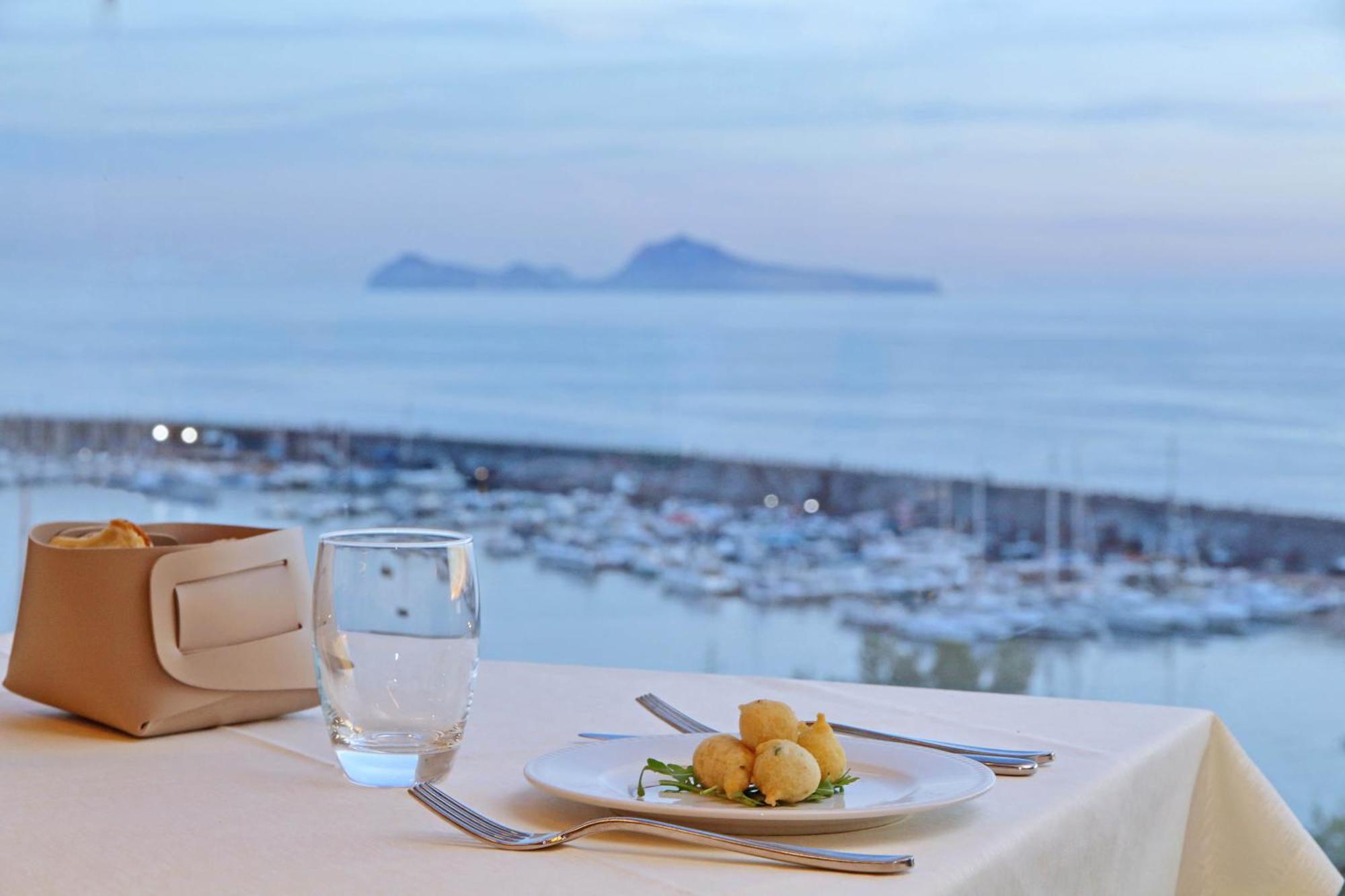 Hotel Poseidon Torre del Greco Dış mekan fotoğraf